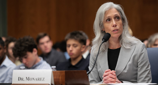 CDC Leader Sacked After Defying Vaccine Policy Push